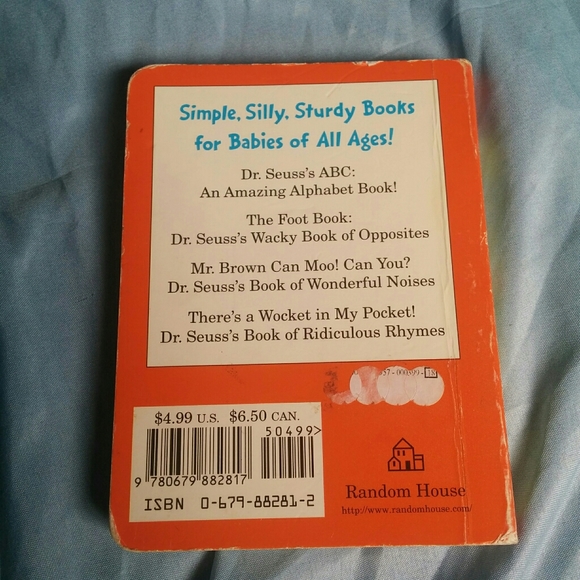 Dr. Seuss's ABC: An Amazing Alphabet Book! - Picture 8 of 11